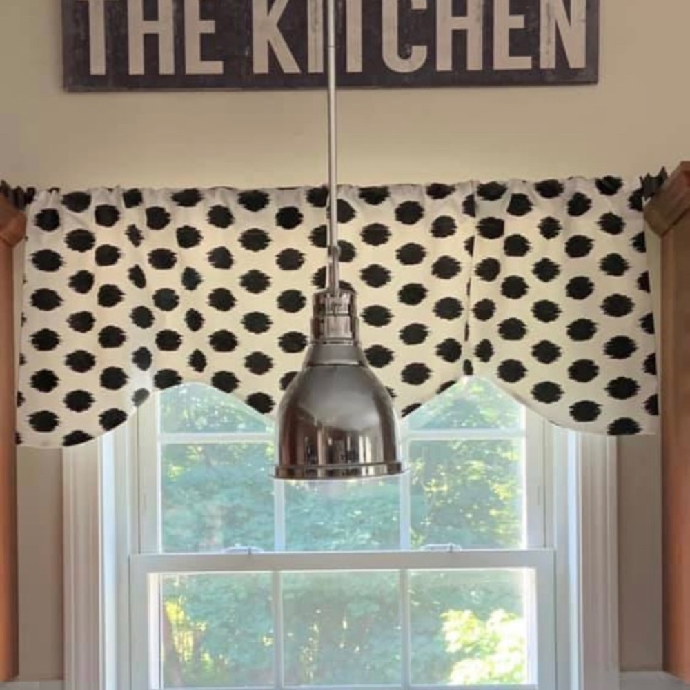 Black & white Jo-Jo dot curtain valance